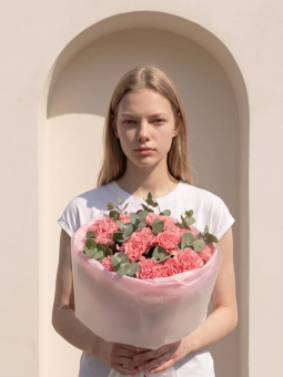 Моно из гвоздики